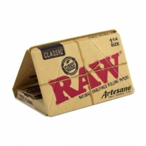 RAW ROLLING PAPERS CLASSIC ARTESANO 1 1/4 SIZE  15 PER BOX  50 LEAVES PER PACK