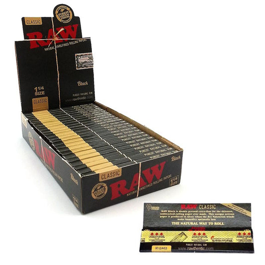 RAW BLACK CLASSIC 1 1/4 NATURAL UNREFINED ROLLING PAPERS(24CT)